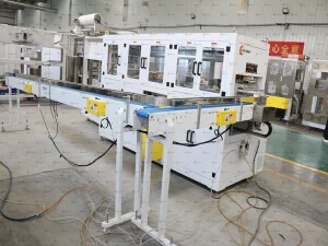 Can a secondary packaging machine be integrated with a wet wipes production line?