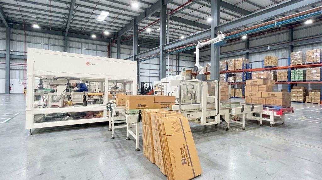automatic case packing line with carton erector and palletizer